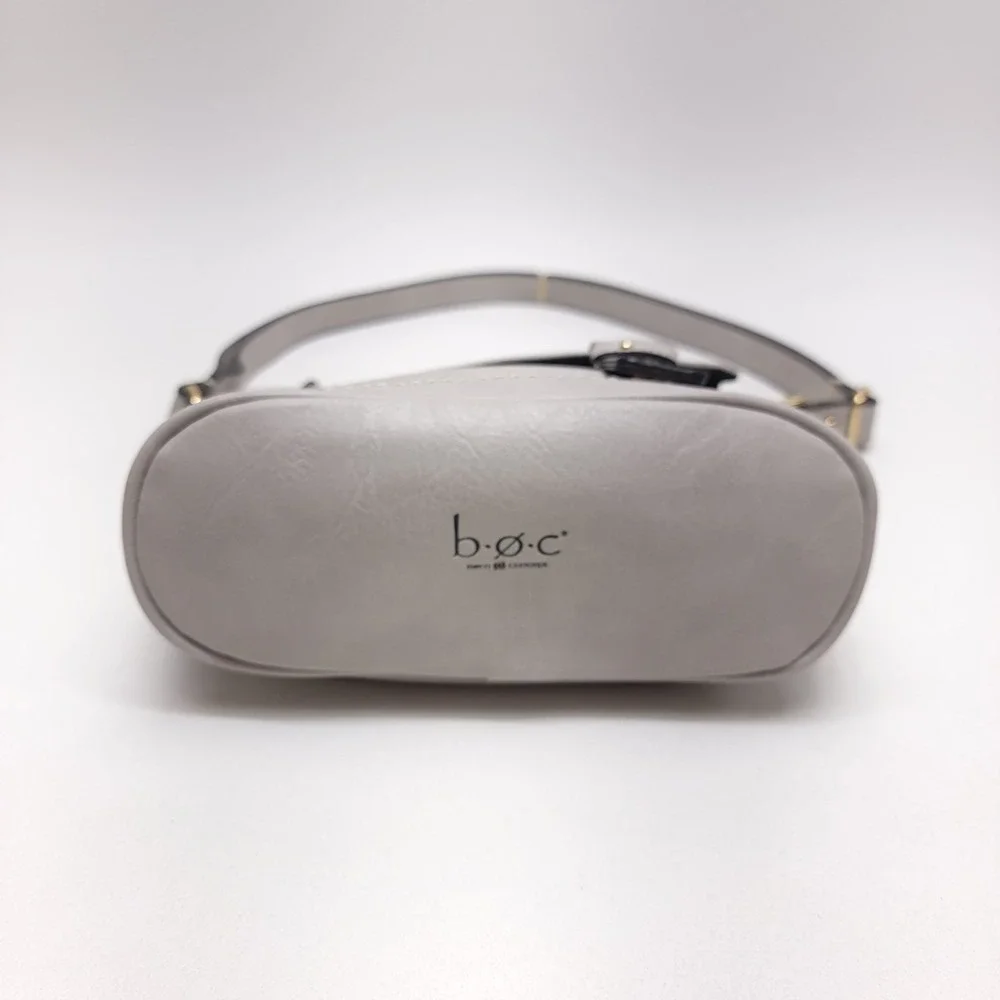 Born bag measures